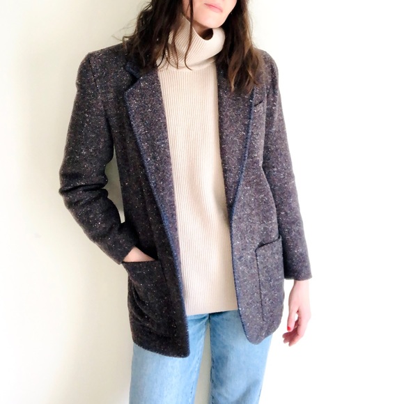 Tweedy square cut wool blazer - Picture 2 of 16